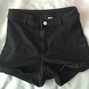 H&M Black High Waisted Shorts